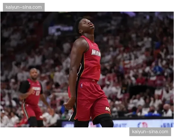 森林狼麦克丹尼尔斯防守专注 迪温琴佐外线协防轮转及时